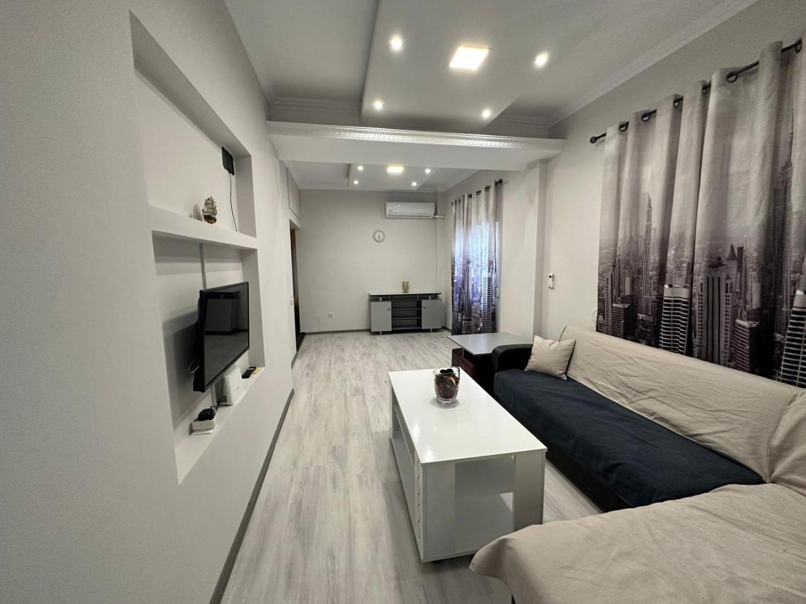 Apartment Deluxe *
